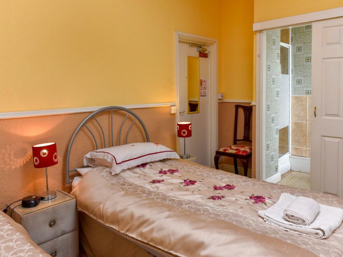 The Warren Guest House Carlisle  Ngoại thất bức ảnh